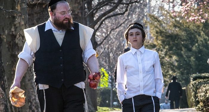 Menashe